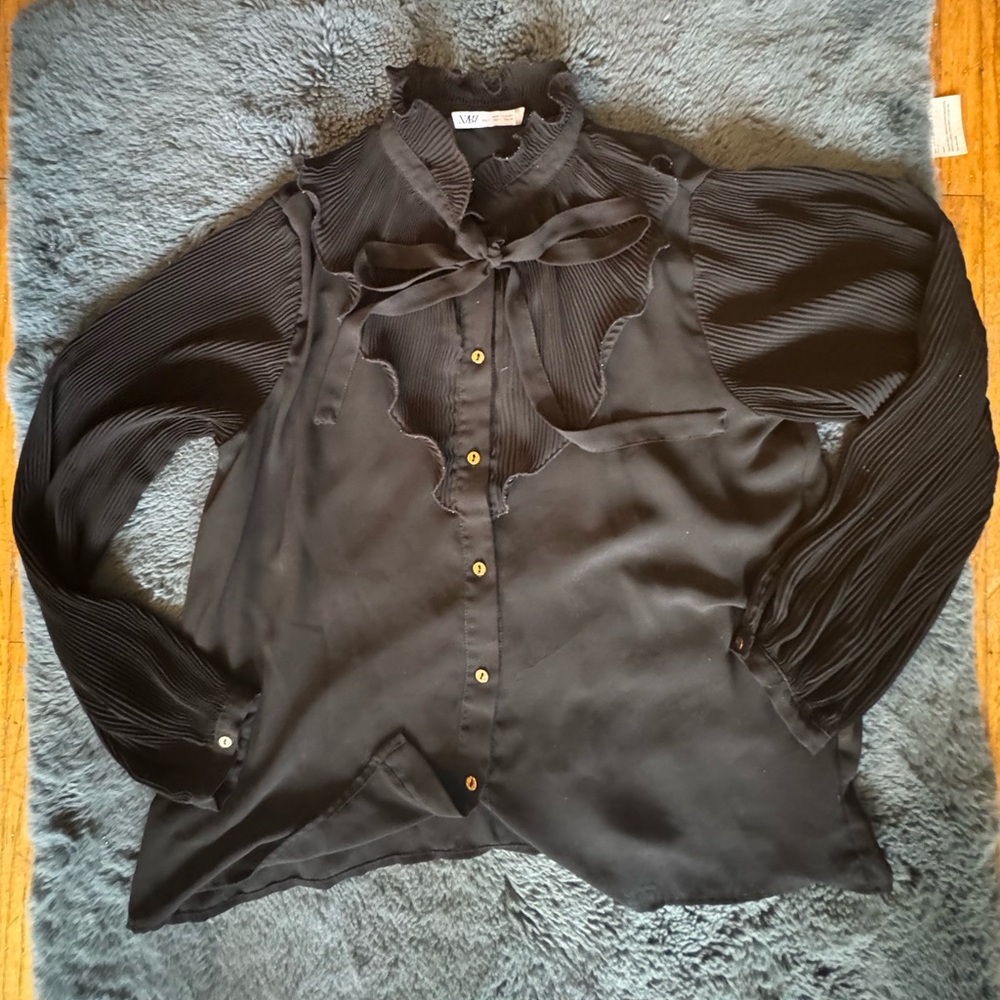 ZARA RUFFLE SHIRT - Picture 1 of 6